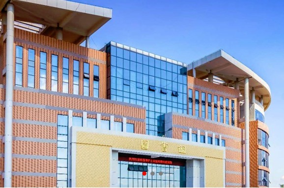 上饒幼兒師范高等?？茖W(xué)校